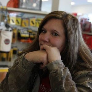 Meet your Posher, Toni